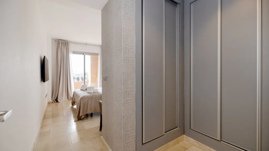 For sale apartment in New Golden Mile