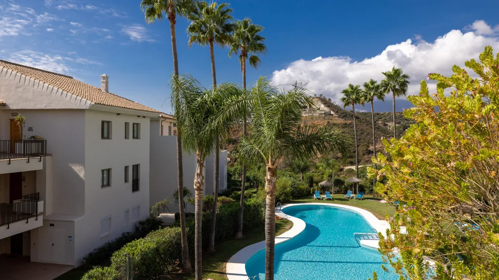 For sale apartment in New Golden Mile