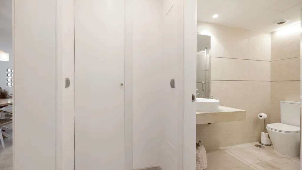 For sale apartment in New Golden Mile