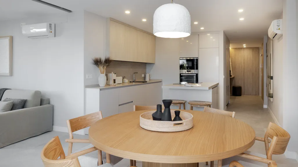 Estepona, apartamento de 2 dormitorios en venta