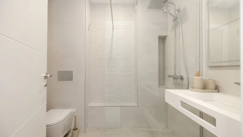 Estepona, apartamento de 2 dormitorios en venta