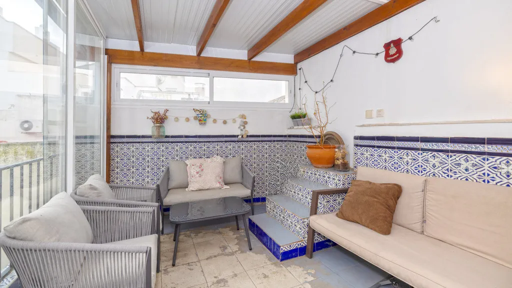 Buy 3 bedrooms apartment in Estepona