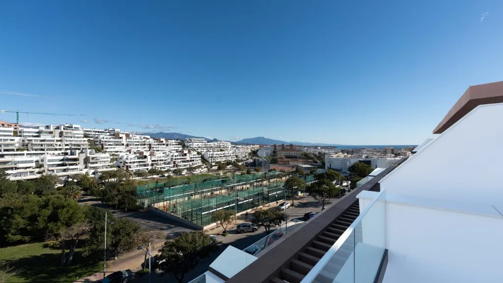 Estepona, apartamento en venta con 3 dormitorios