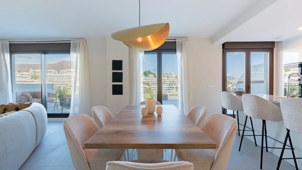 Estepona, apartamento en venta con 3 dormitorios