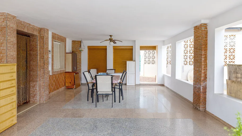 Chalet en venta de 2 dormitorios en Arroyo Vaquero