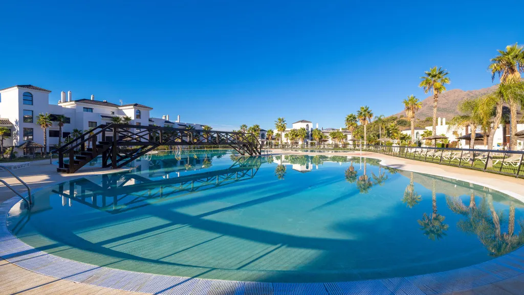 2 bedrooms Estepona apartment for sale