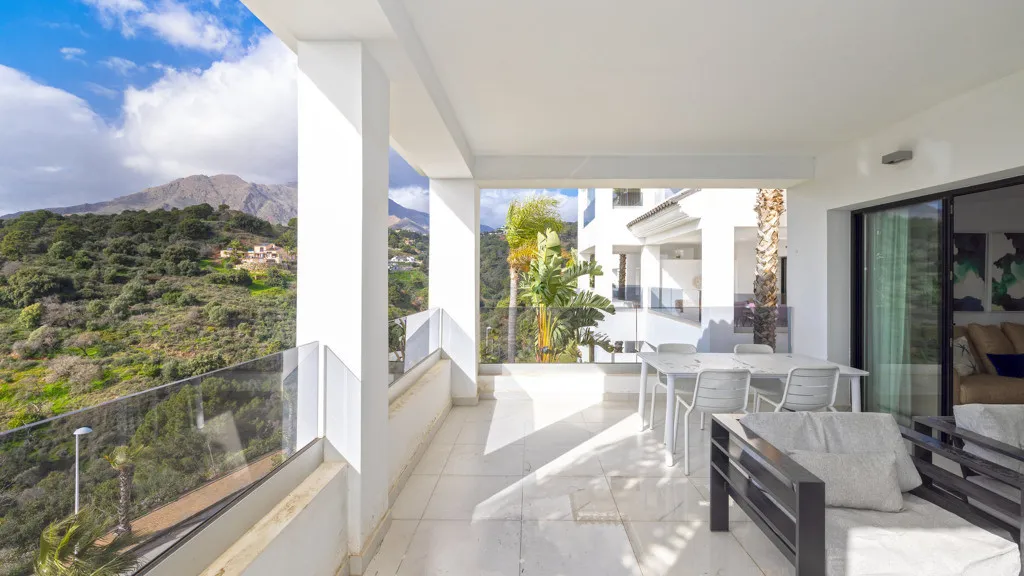 2 bedrooms Estepona apartment for sale