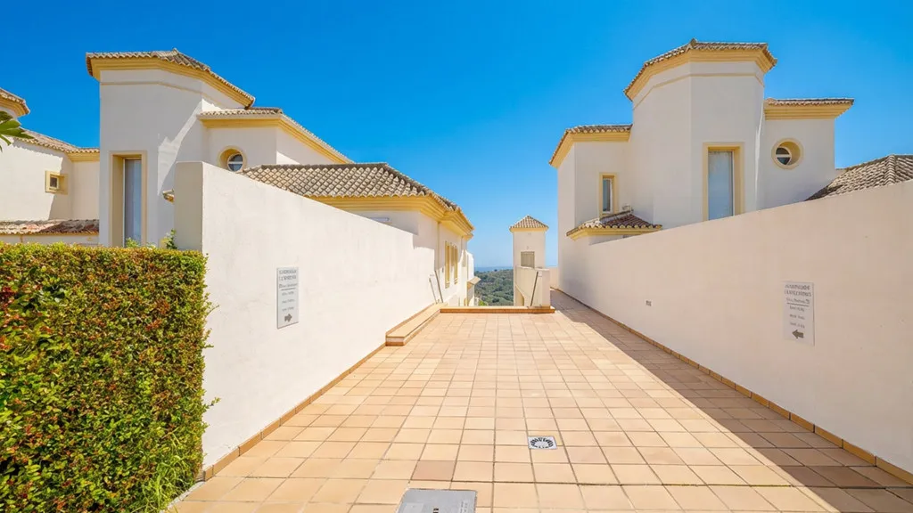 San Roque Club 3 bedrooms apartment for sale
