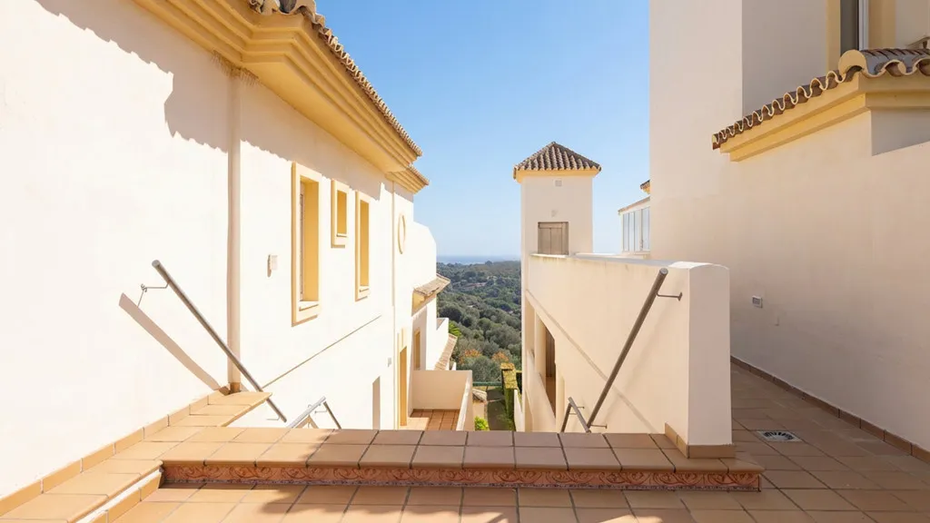 San Roque Club 3 bedrooms apartment for sale