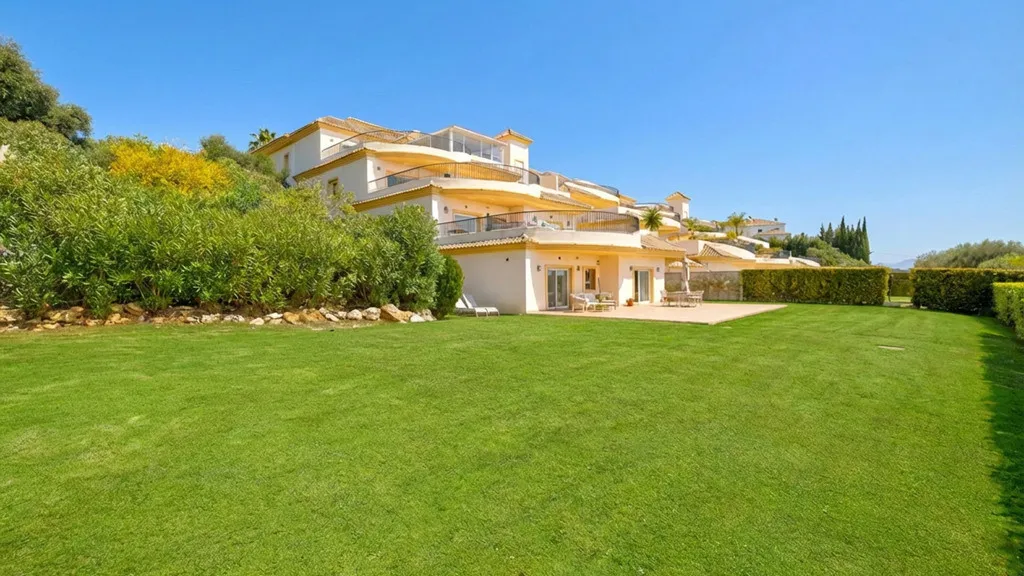 San Roque Club 3 bedrooms apartment for sale