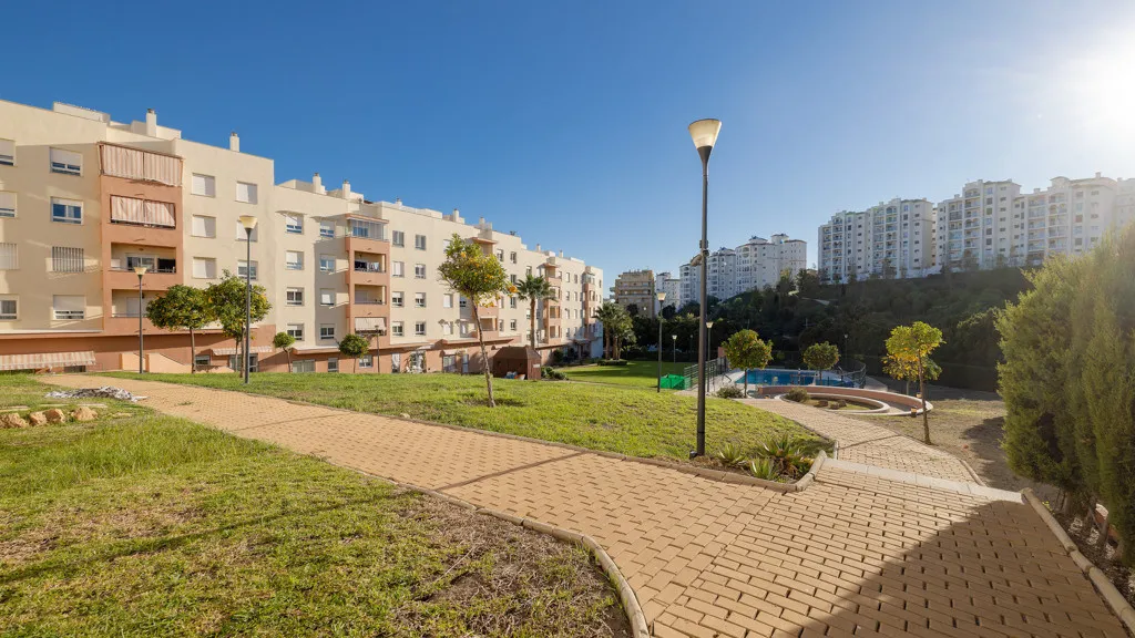 Apartment with 3 bedrooms for sale in Estepona Puerto