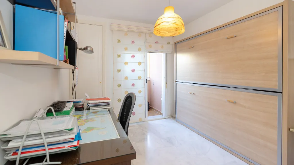 Apartment with 3 bedrooms for sale in Estepona Puerto