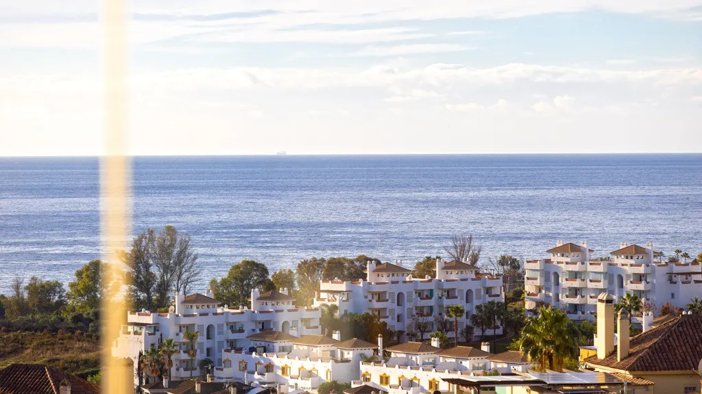 Apartment for sale in New Golden Mile