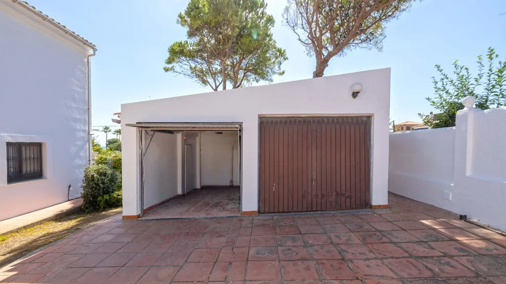 For sale chalet in Don Pedro with 6 bedrooms