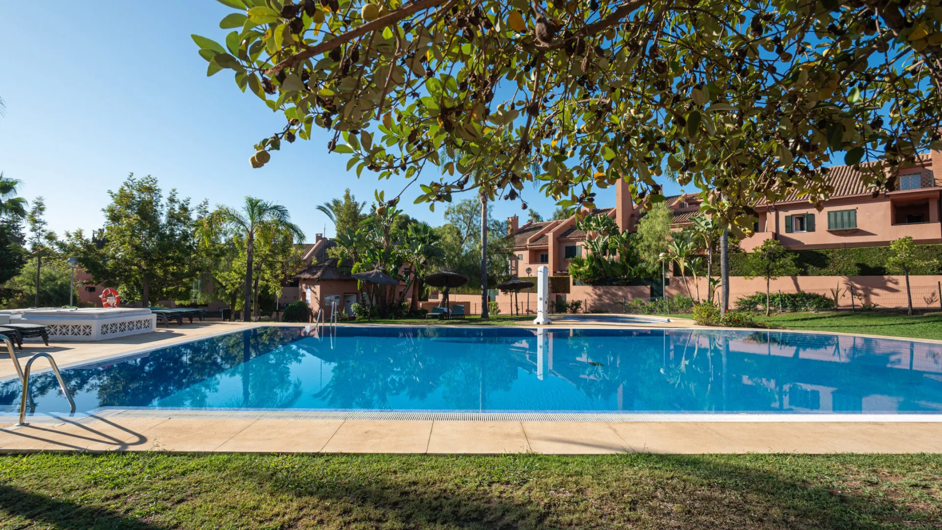 Buy La Reserva de los Monteros town house