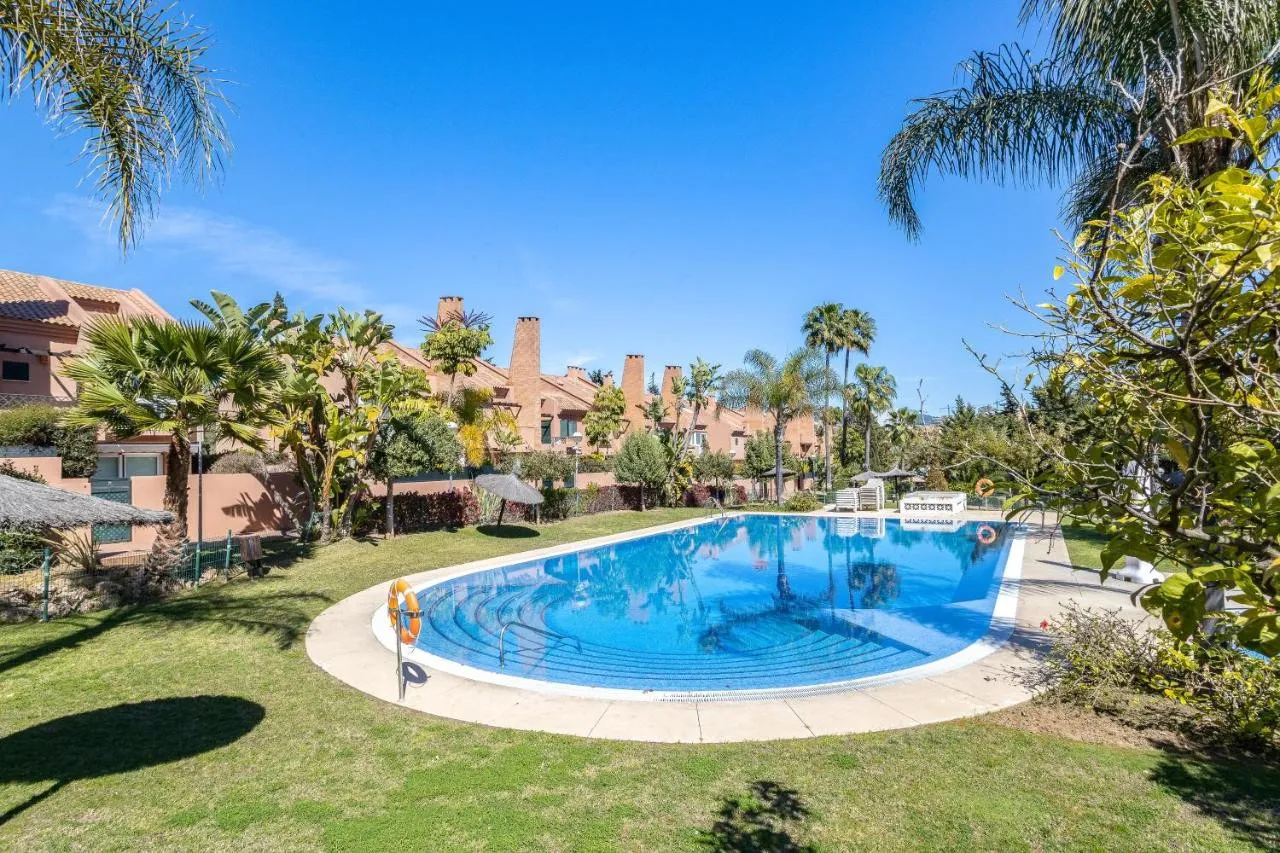 Buy La Reserva de los Monteros town house