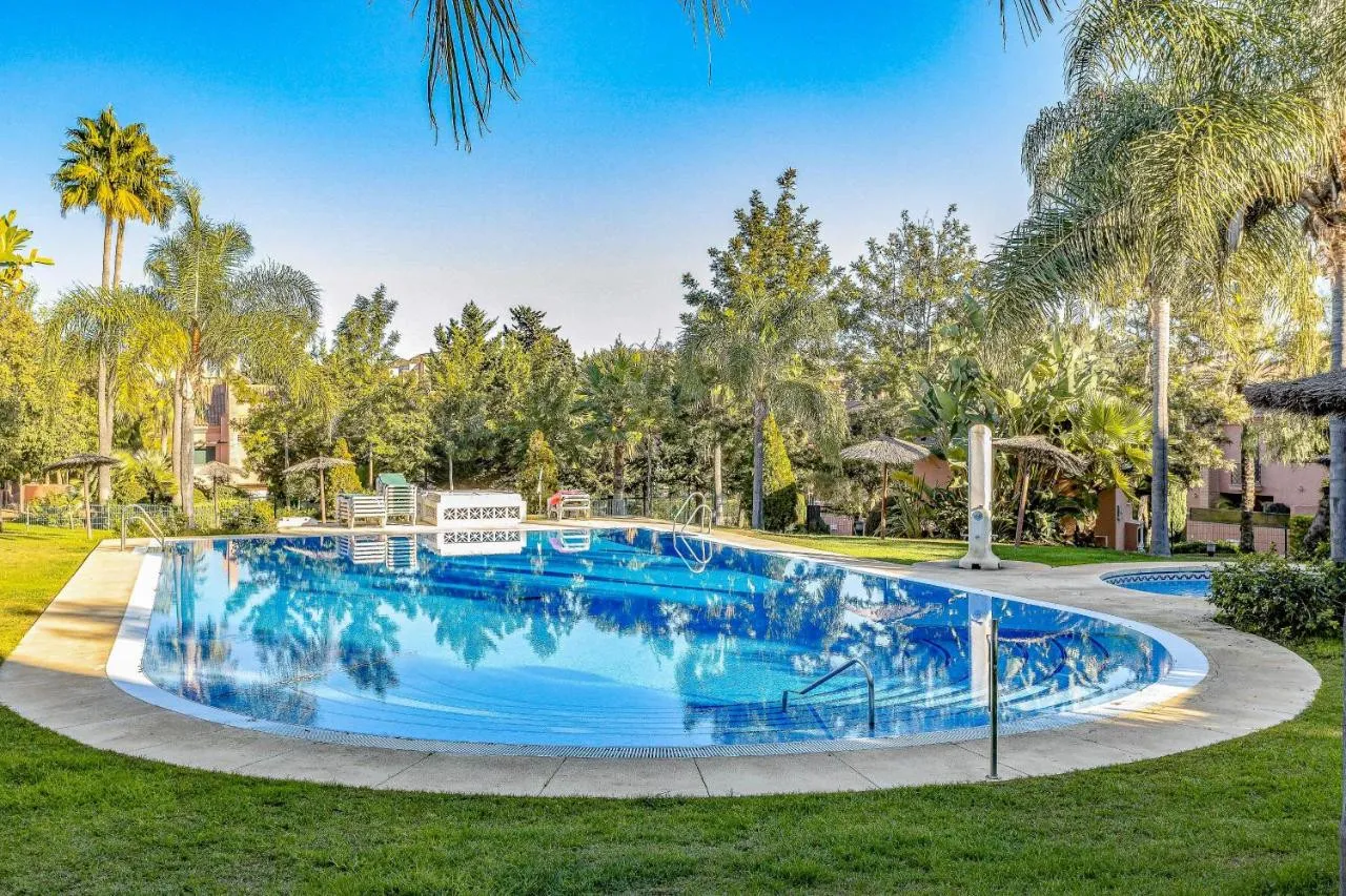 Buy La Reserva de los Monteros town house