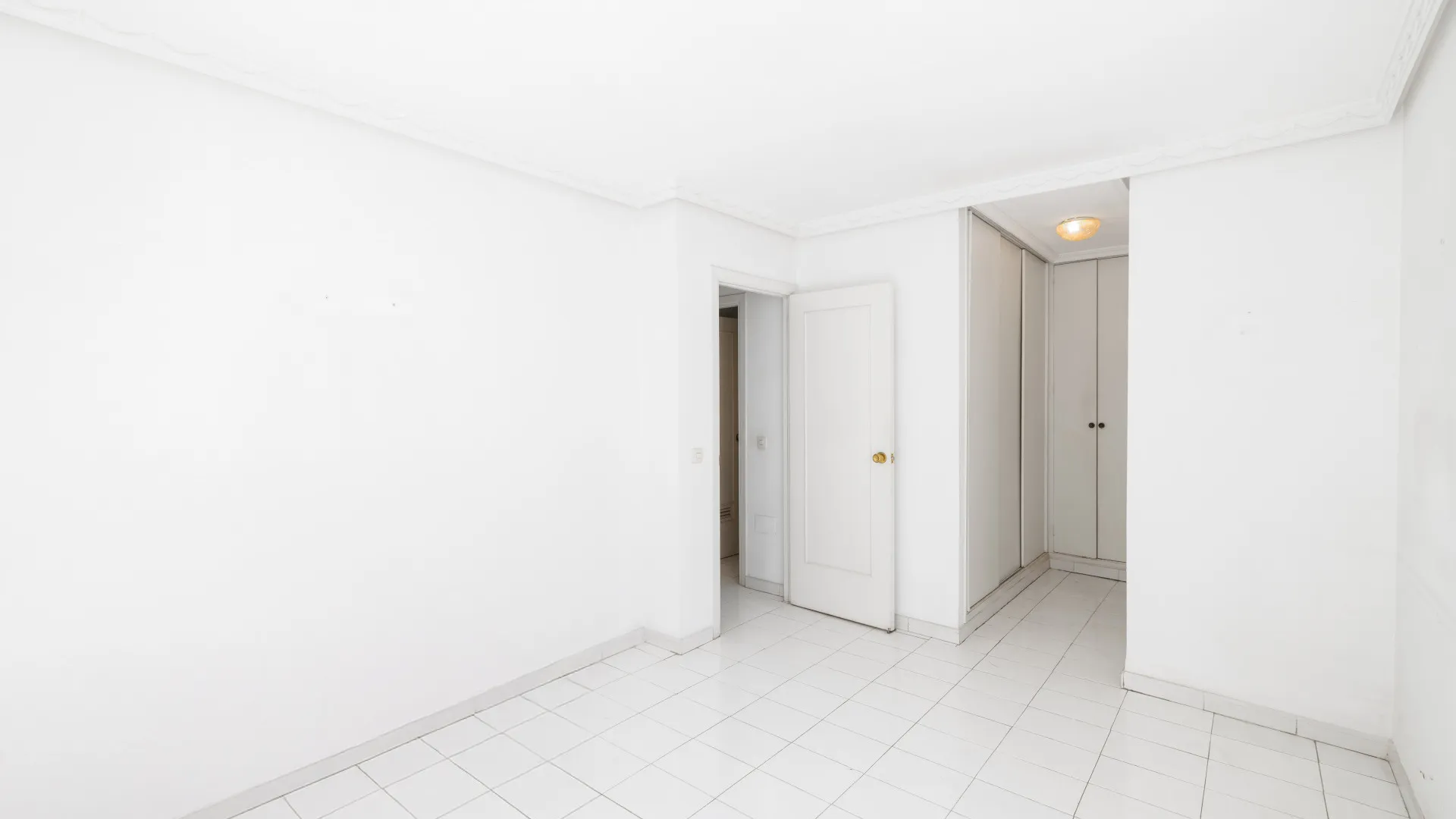 Town house in Marbella City for sale