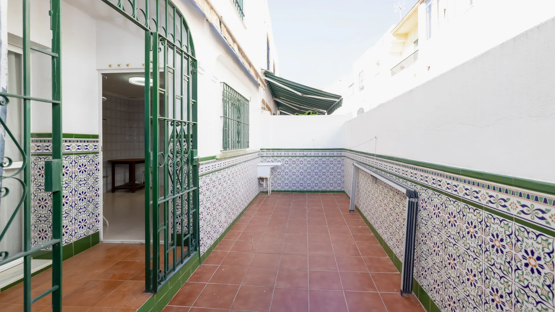 Town house in Marbella City for sale