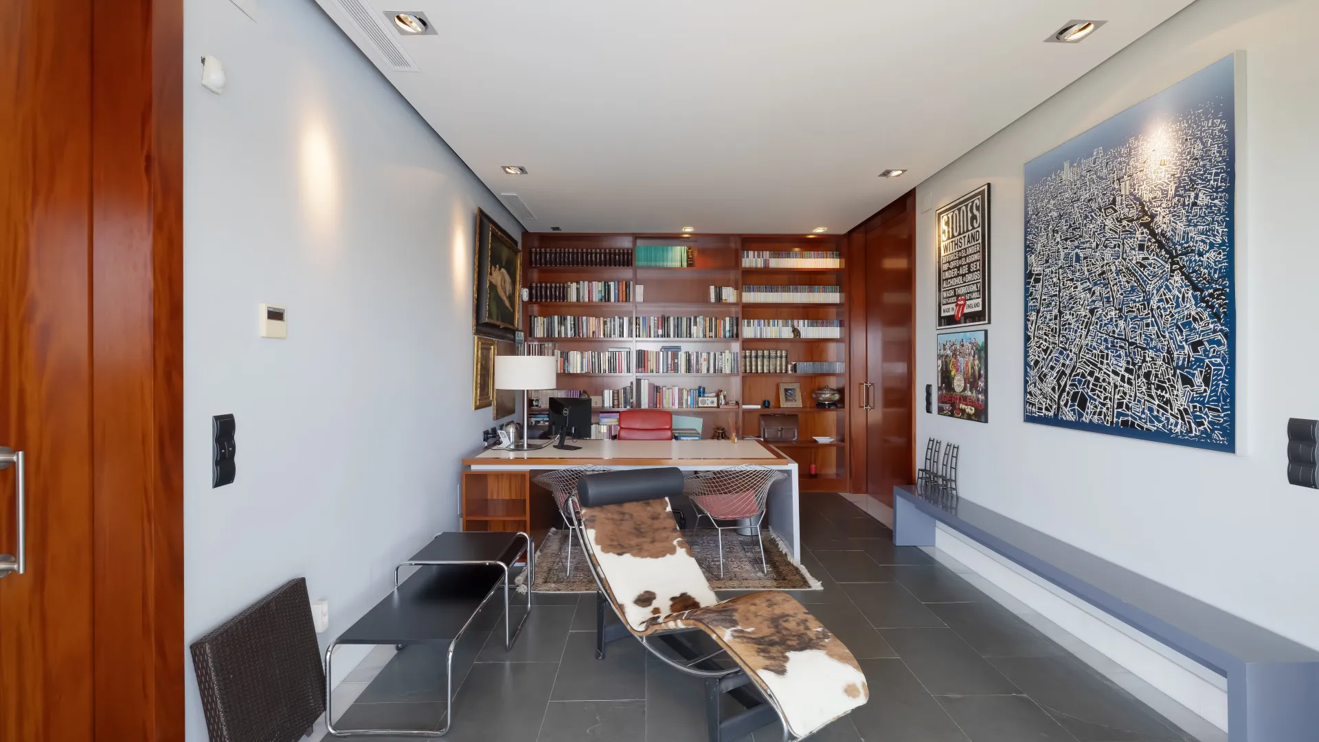 Villa for sale in Los Altos de los Monteros