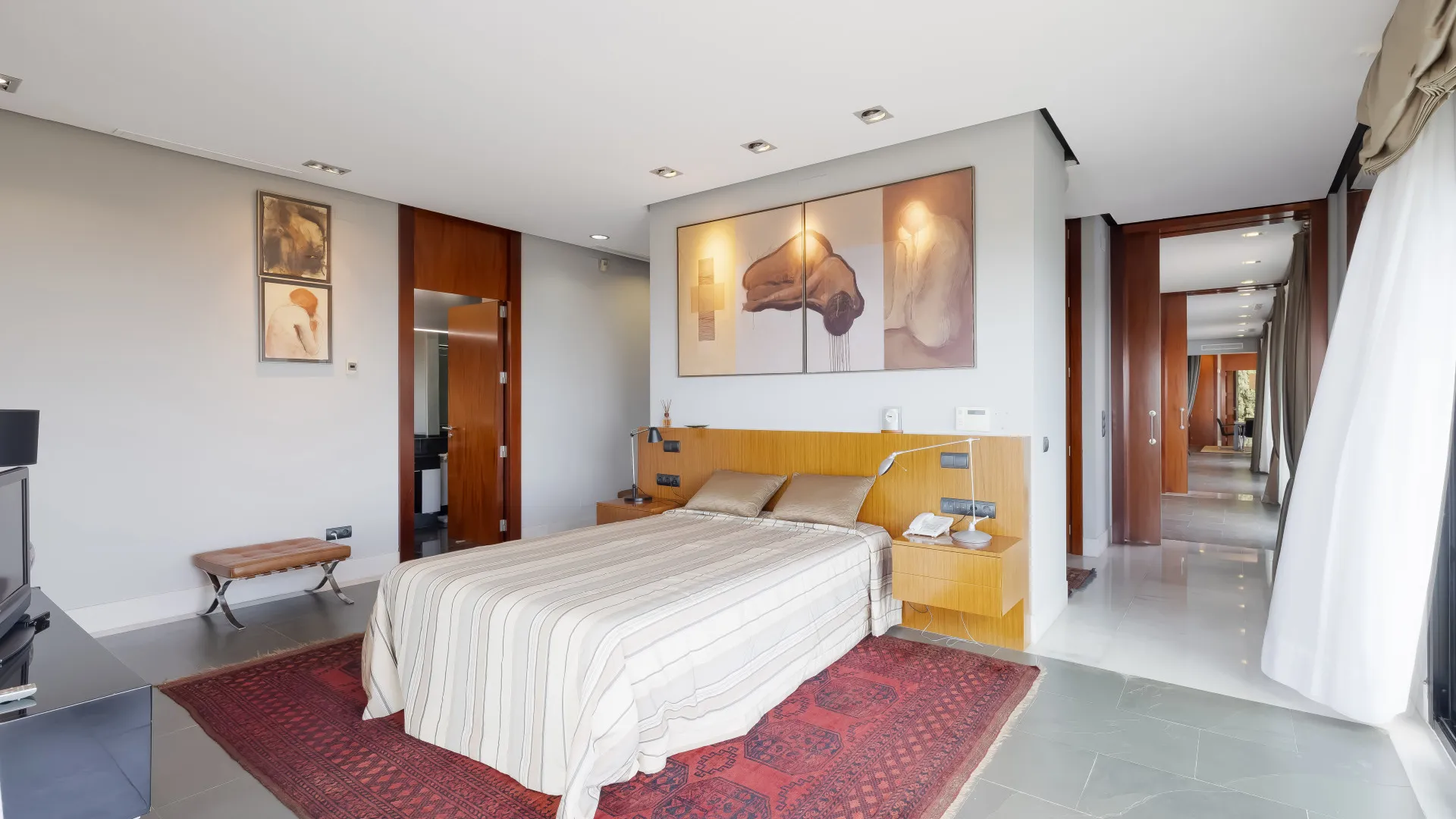 Villa for sale in Los Altos de los Monteros