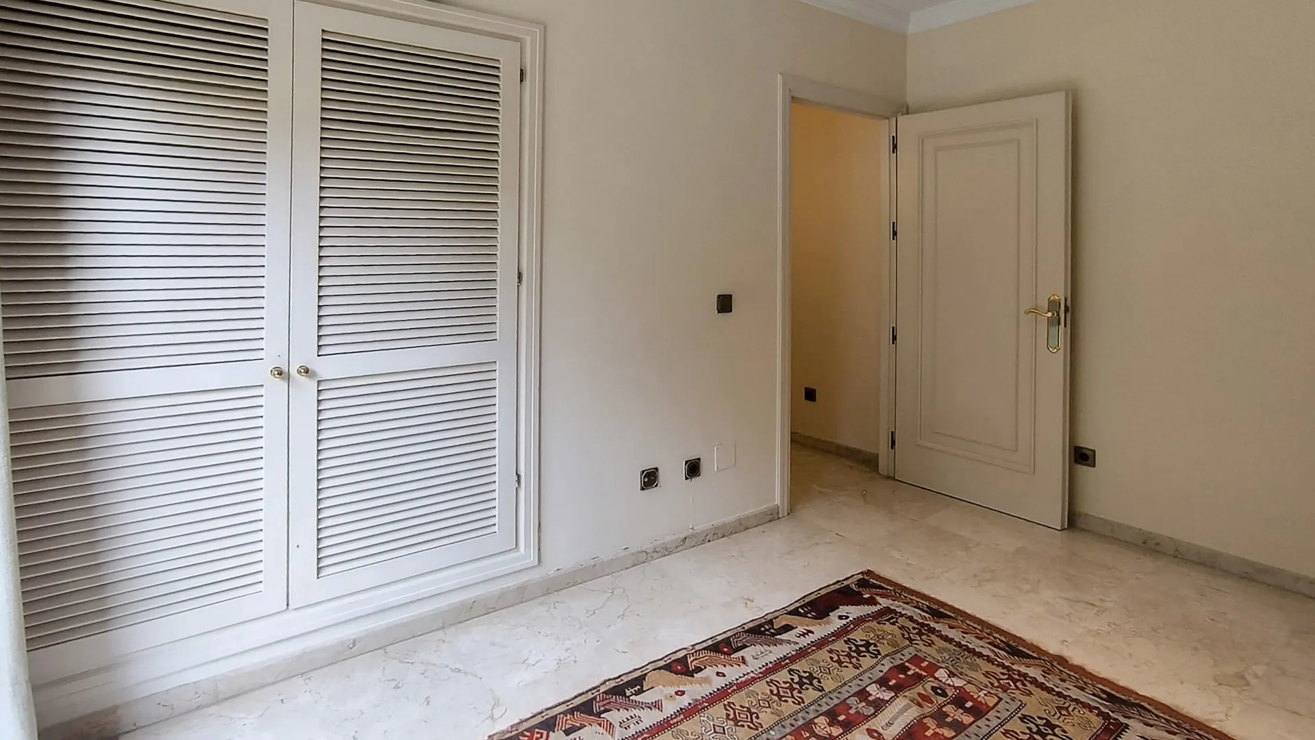 6 bedrooms villa in Los Monteros for sale