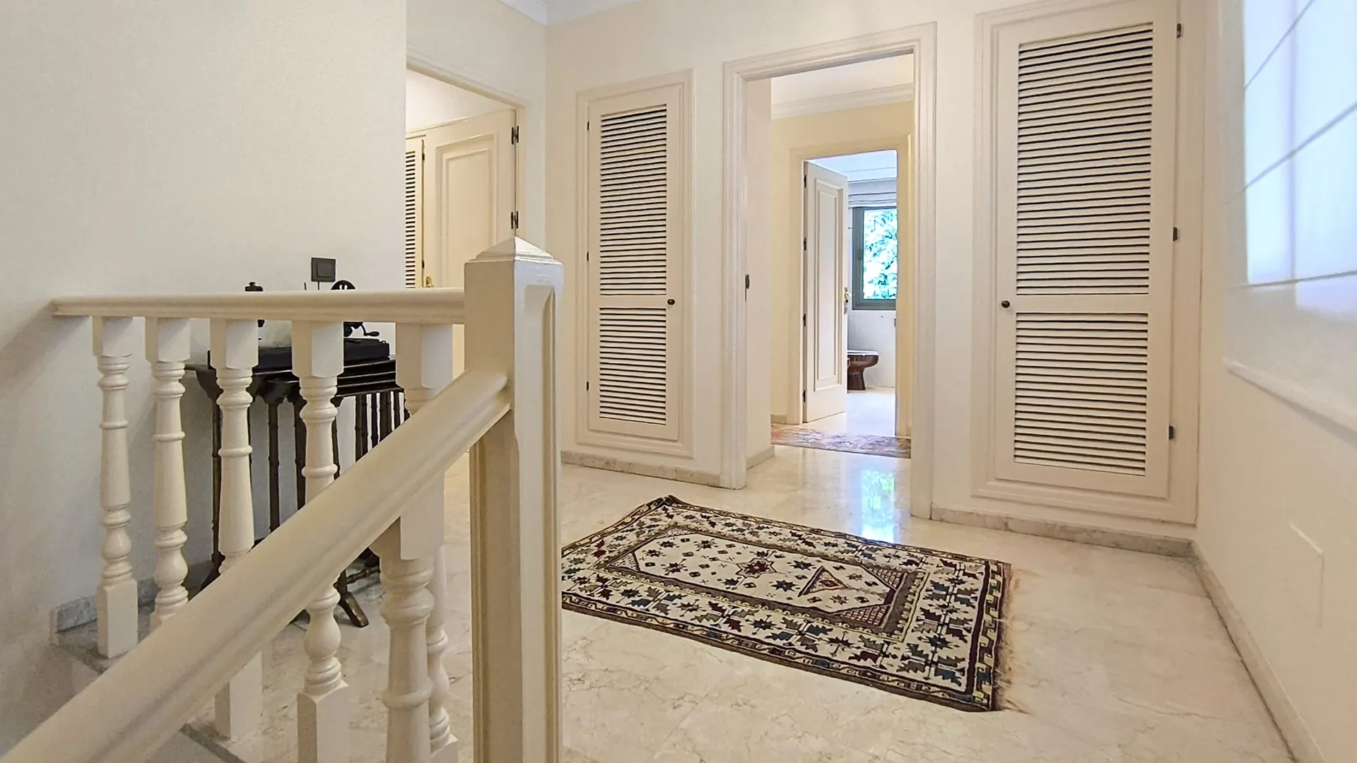 6 bedrooms villa in Los Monteros for sale