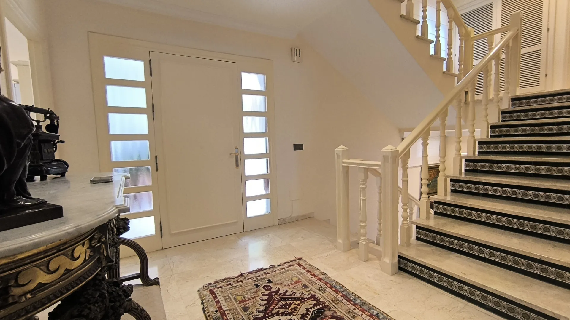 6 bedrooms villa in Los Monteros for sale