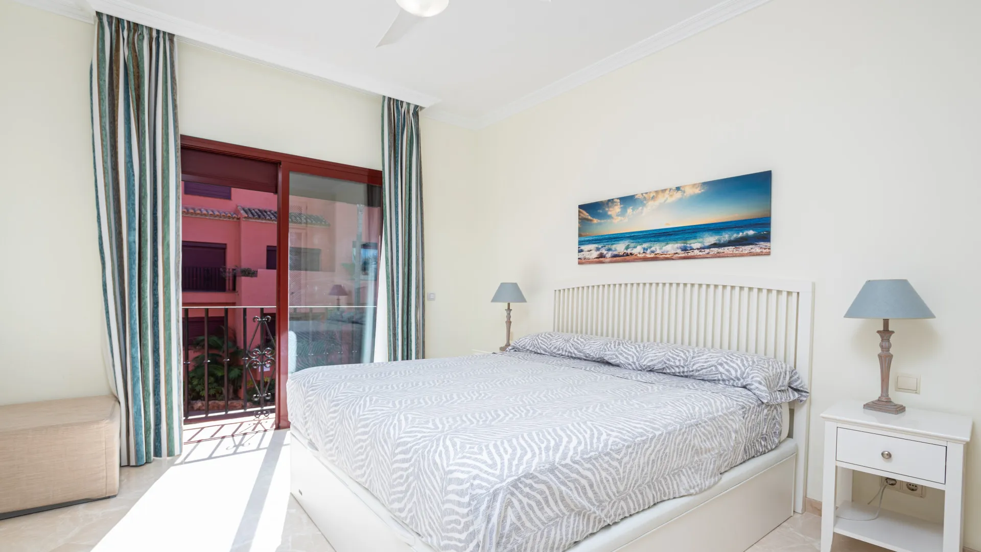 Comprar apartamento en Jardines de Don Carlos