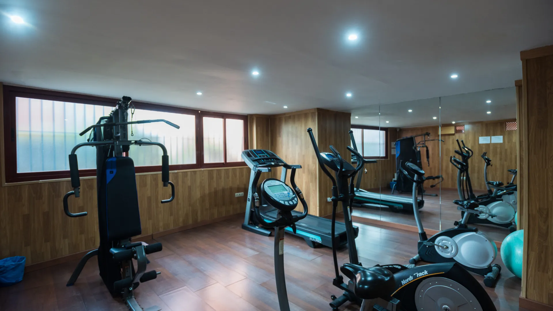 Comprar apartamento en Jardines de Don Carlos