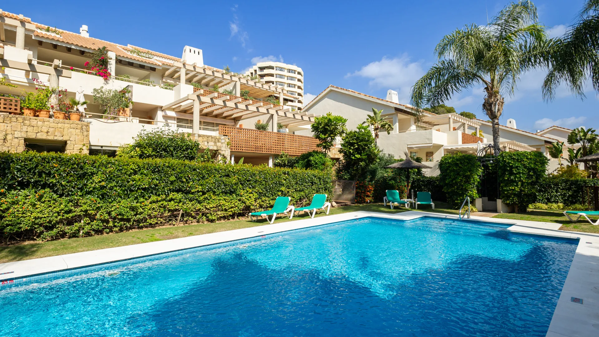 For sale apartment in Rio Real with 3 bedrooms