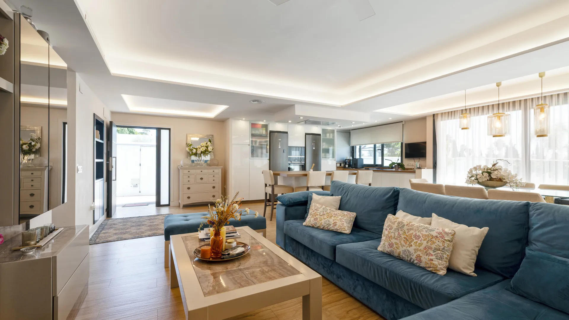 5 bedrooms El Mirador villa for sale