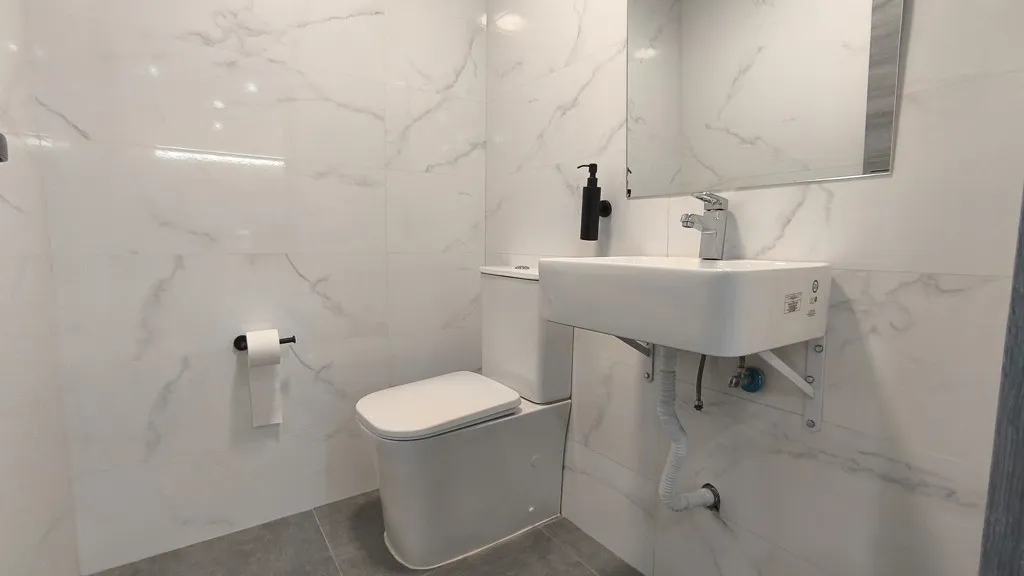 Marbella City commercial premises for sale