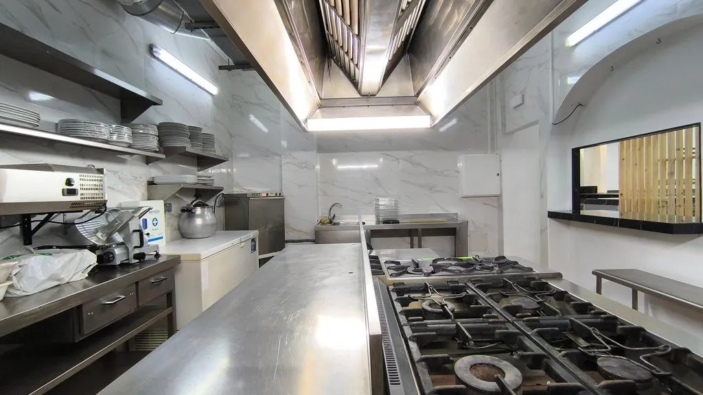 Marbella City commercial premises for sale