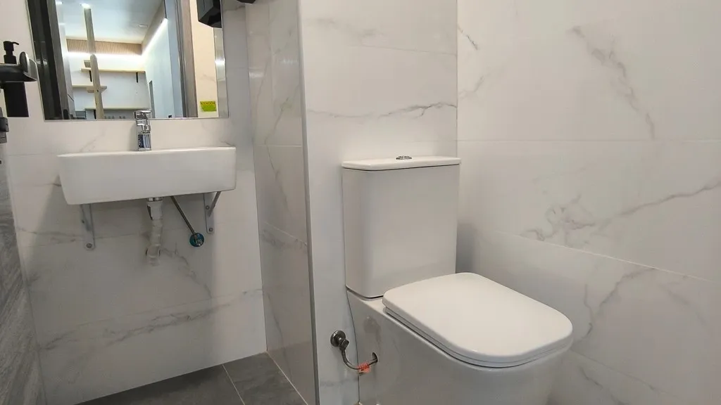 Marbella City commercial premises for sale