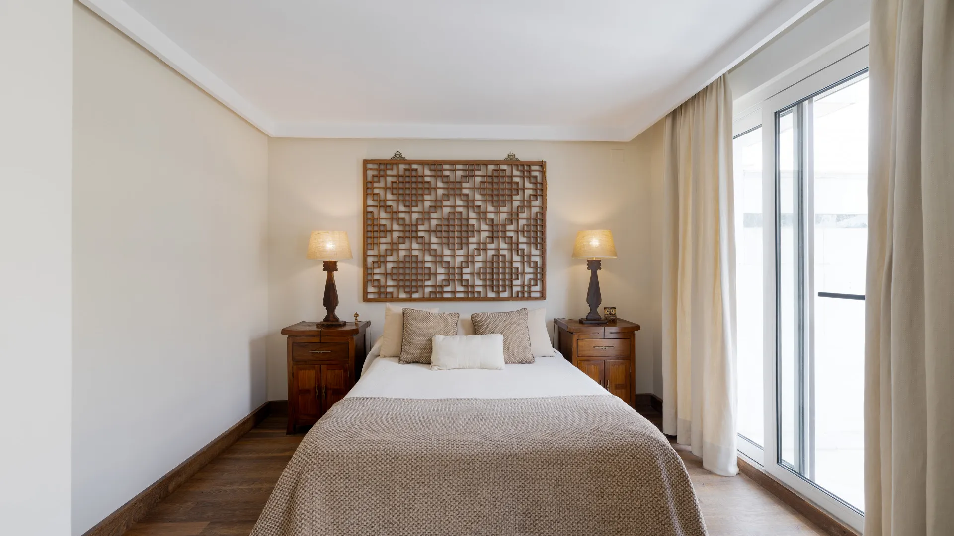 Apartment for sale in Playa de la Fontanilla with 4 bedrooms