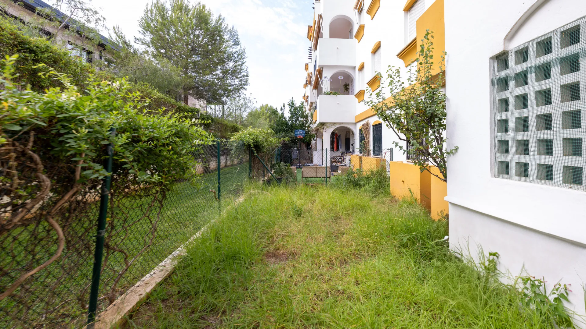 Apartamento en venta de 3 dormitorios en Los Pinos de Nagüeles