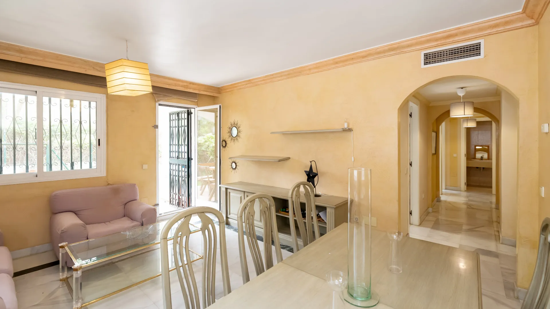 Apartamento en venta de 3 dormitorios en Los Pinos de Nagüeles