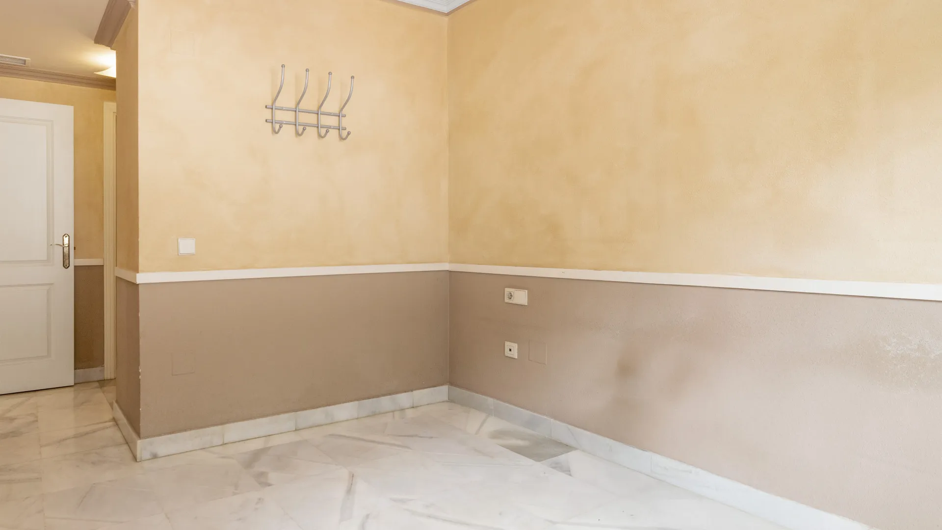 Apartamento en venta de 3 dormitorios en Los Pinos de Nagüeles