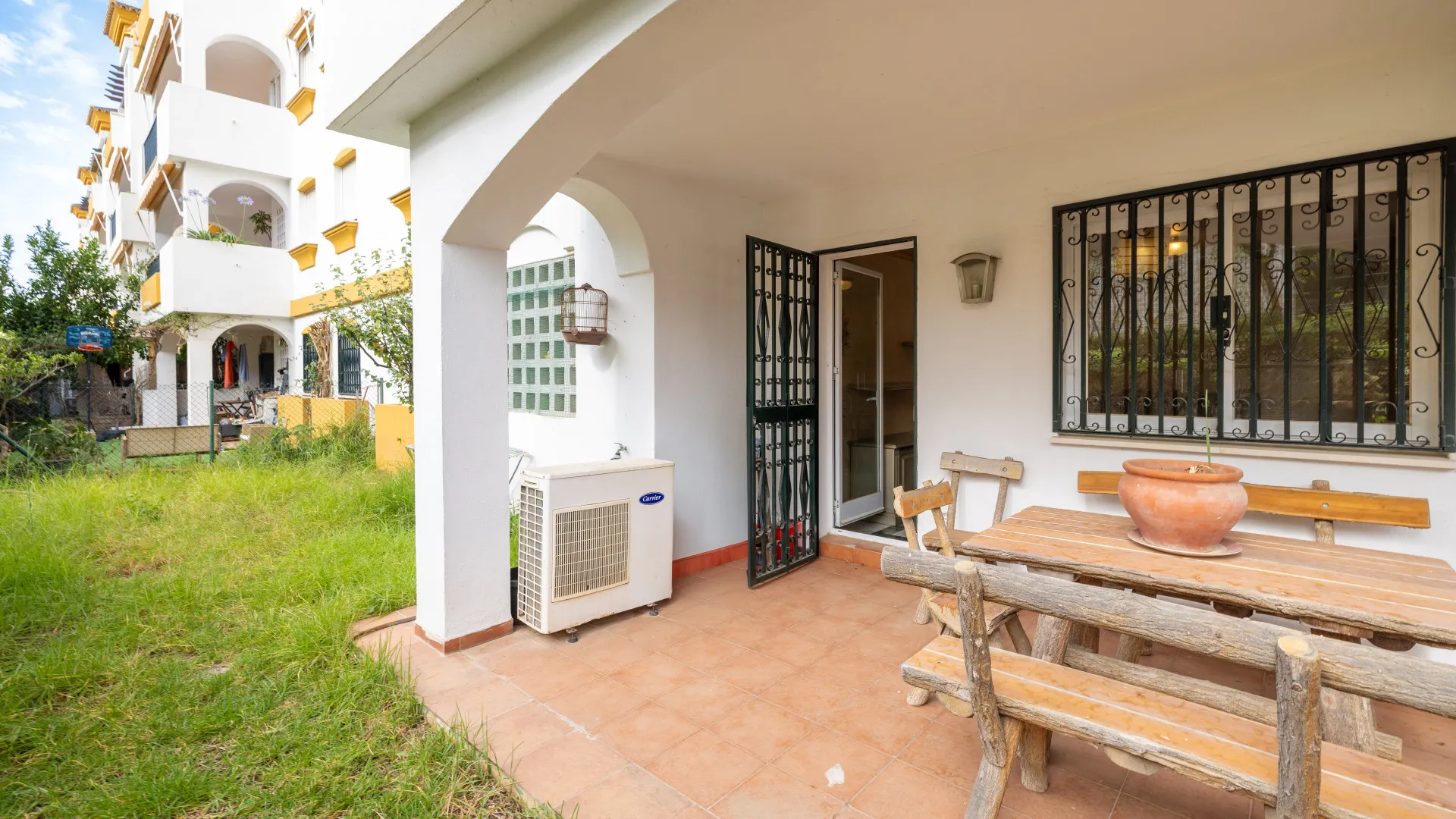 Apartamento en venta de 3 dormitorios en Los Pinos de Nagüeles