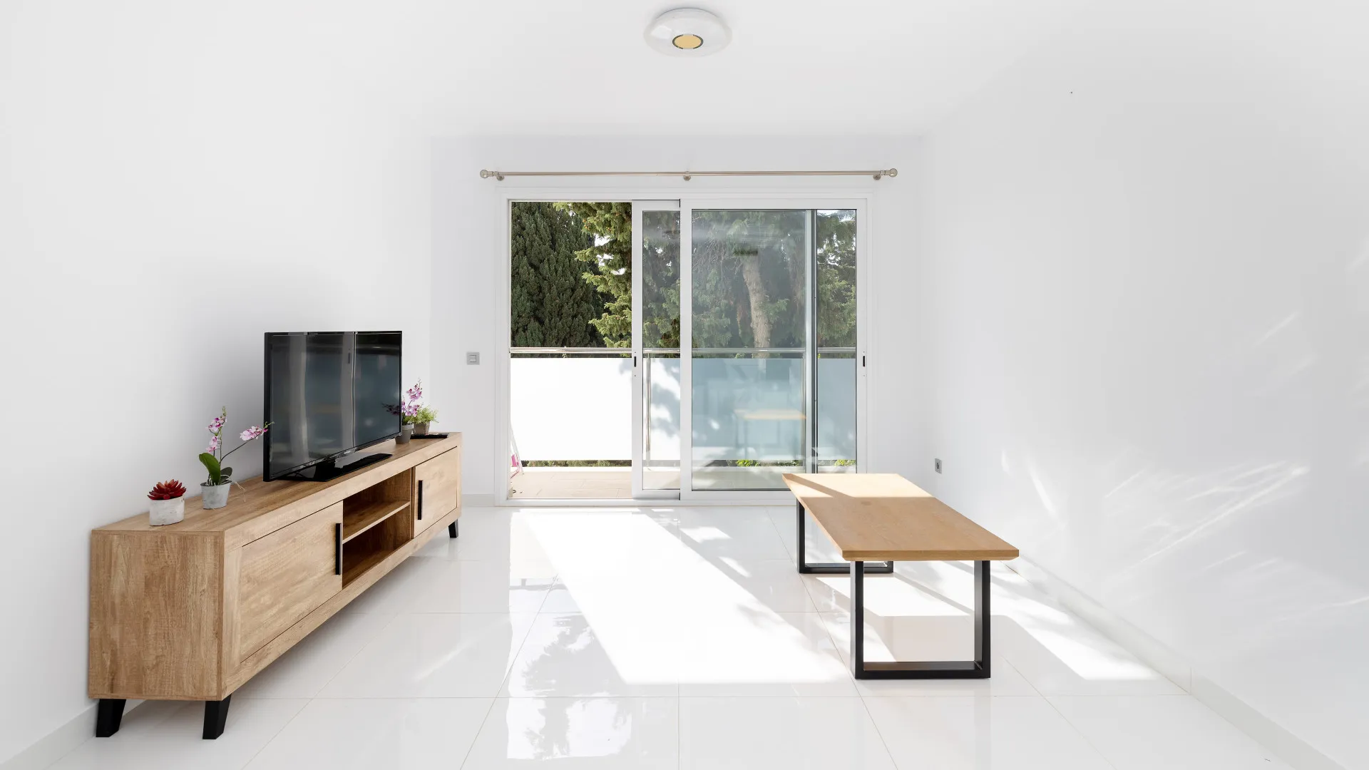 2 bedrooms apartment for sale in Marbella Centro