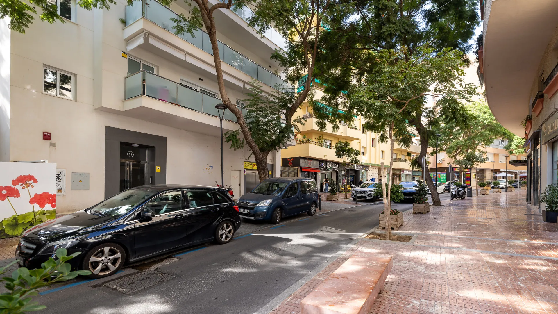 2 bedrooms apartment for sale in Marbella Centro