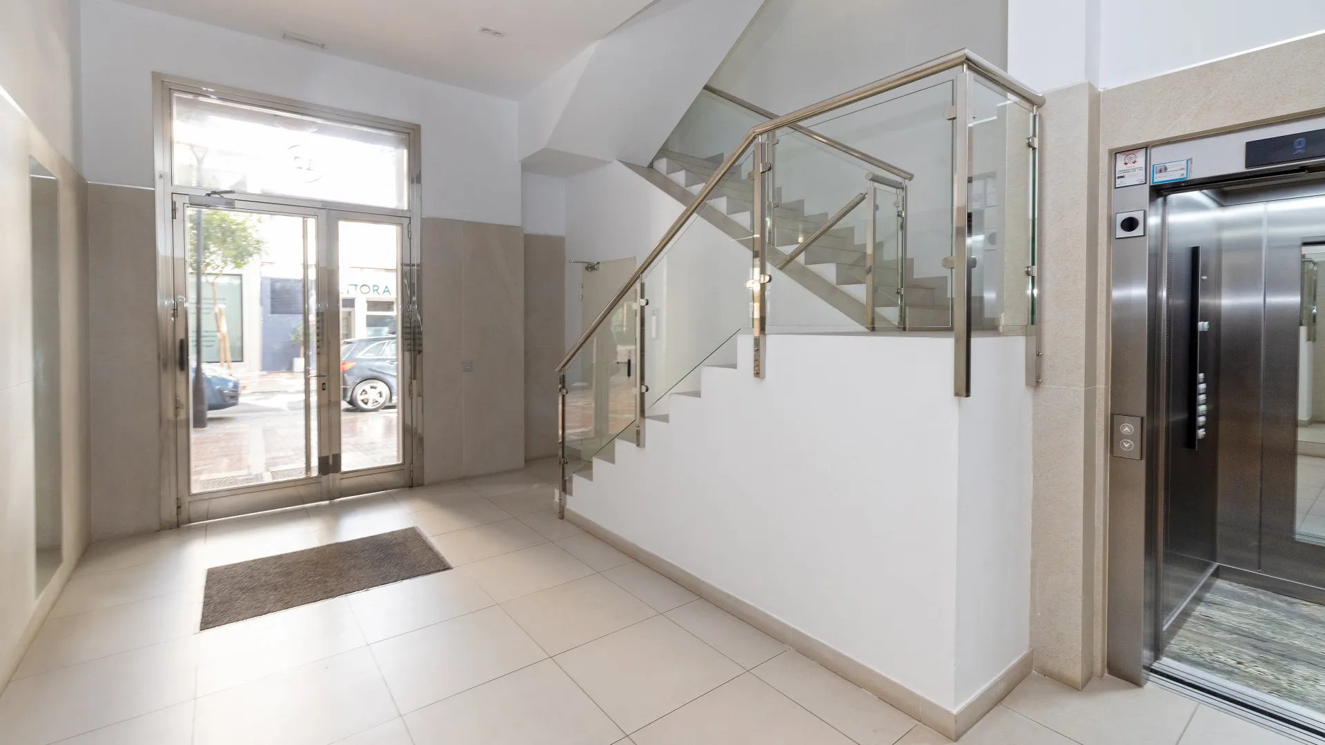 2 bedrooms apartment for sale in Marbella Centro