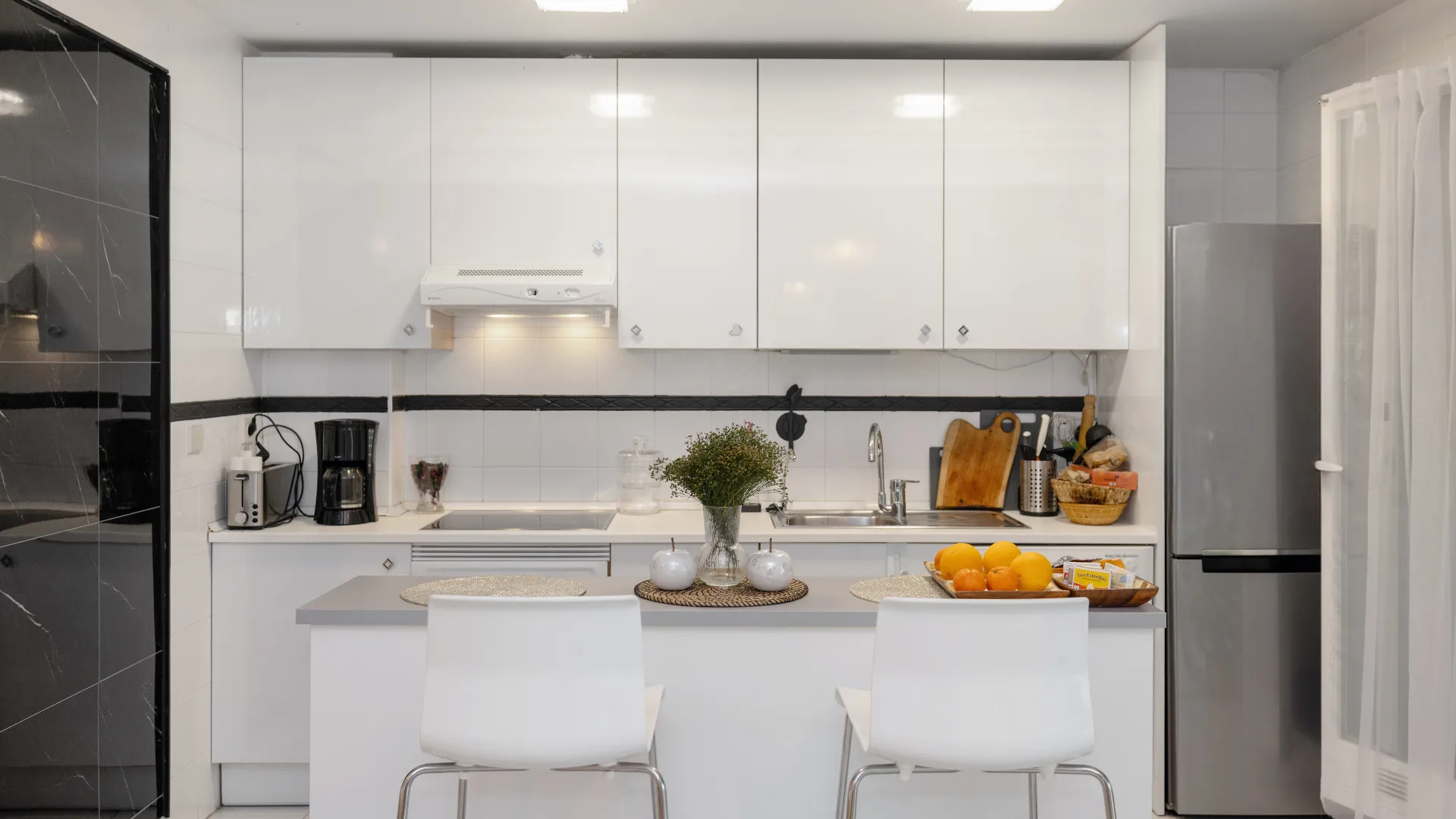 Comprar apartamento planta baja de 2 dormitorios en Los Pinos de Nagüeles