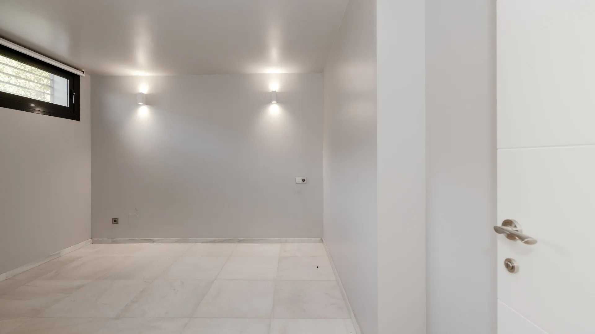 Villa for sale in Marbesa with 5 bedrooms