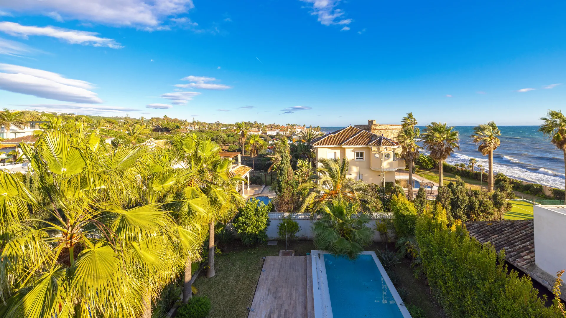 Villa for sale in Marbesa with 5 bedrooms