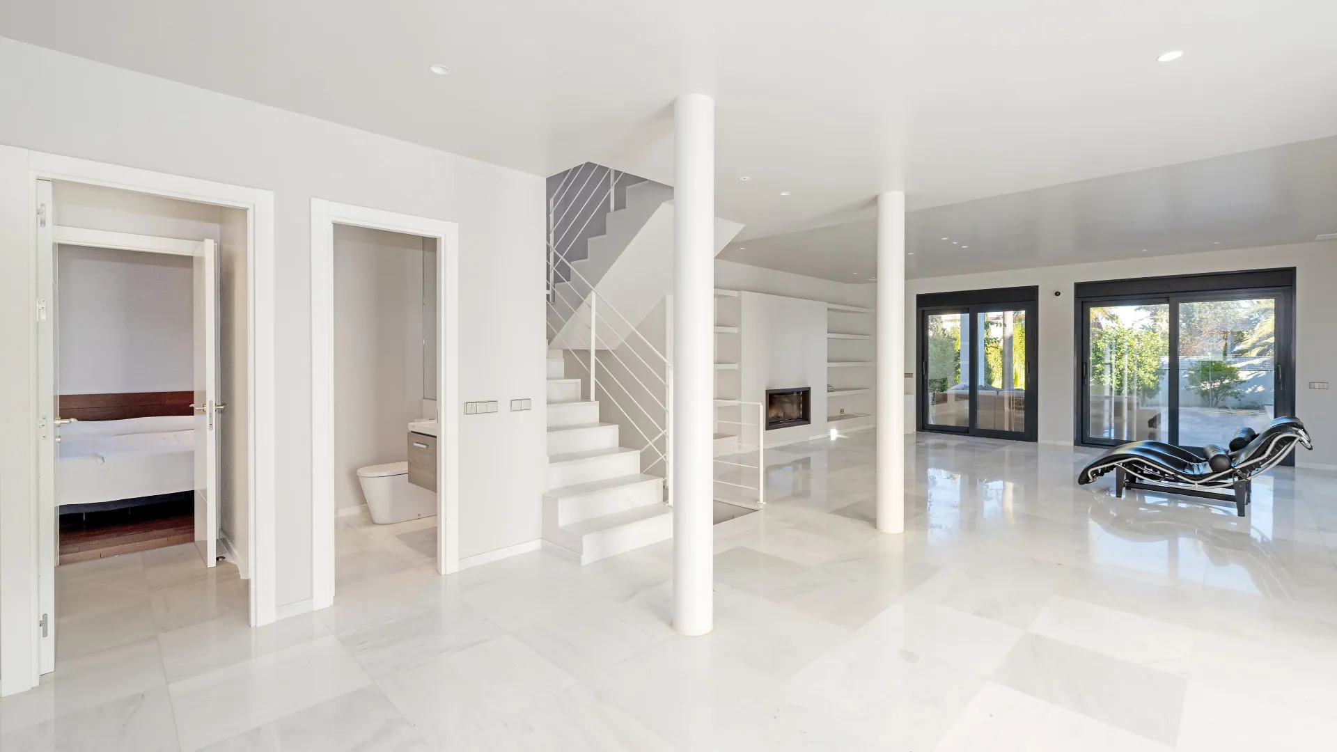 Villa for sale in Marbesa with 5 bedrooms