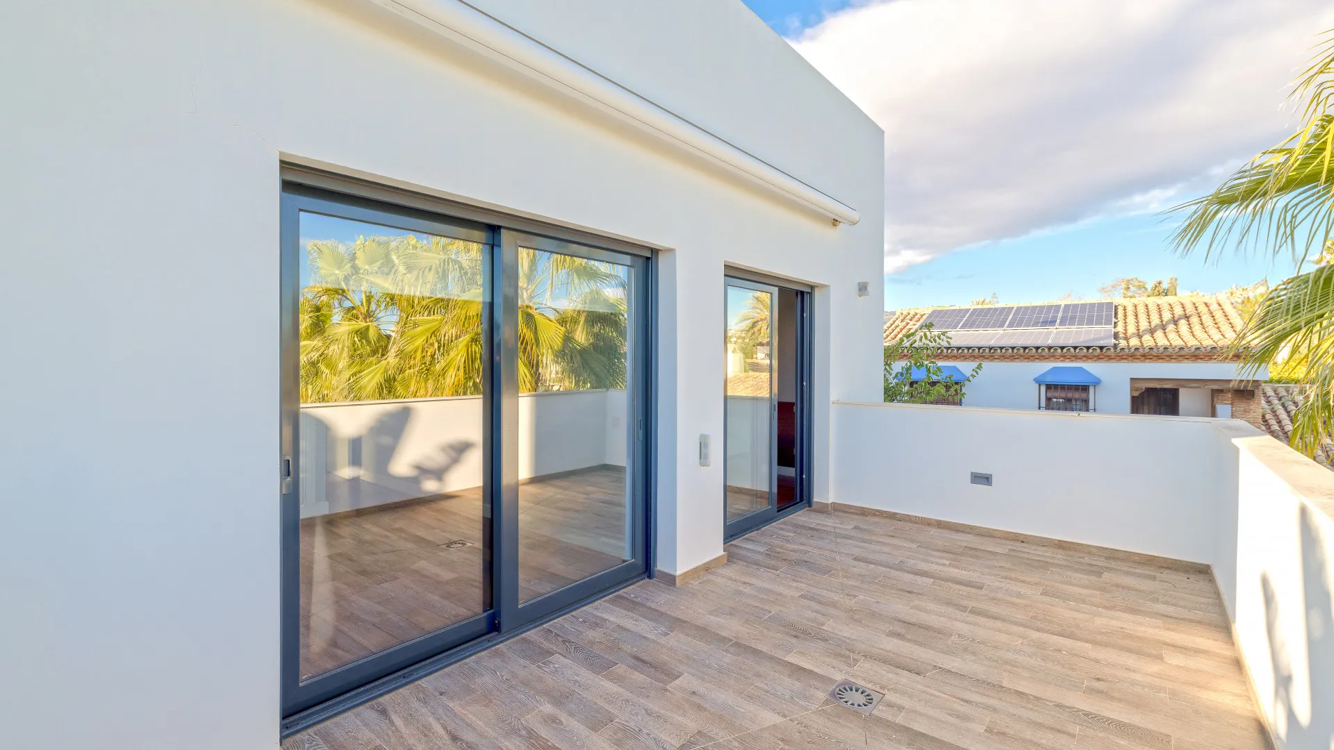 Villa for sale in Marbesa with 5 bedrooms