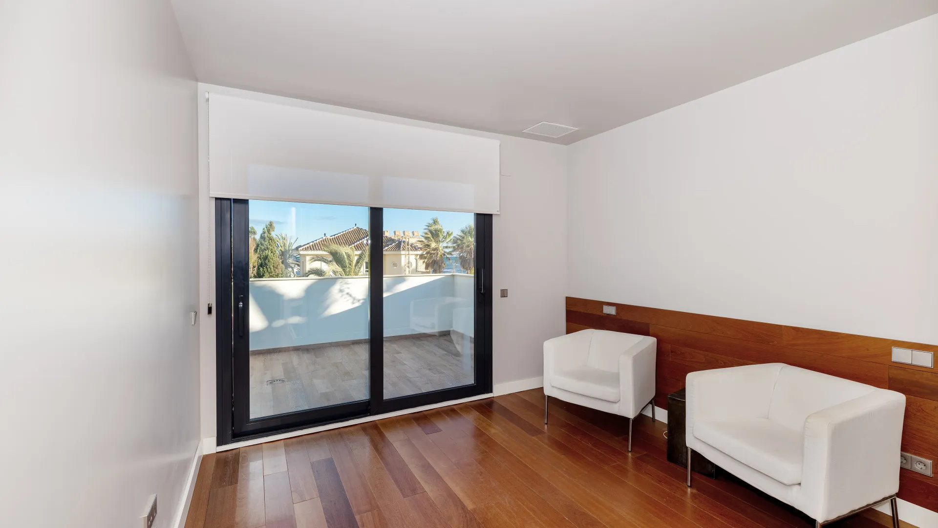 Villa for sale in Marbesa with 5 bedrooms