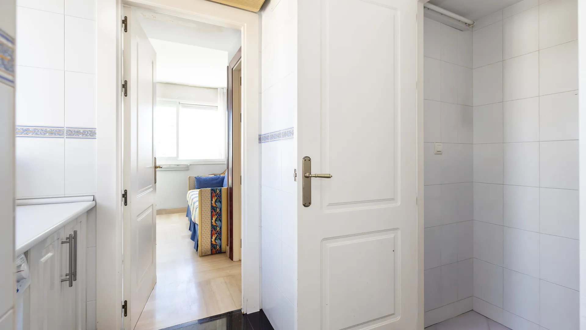 Duplex penthouse with 5 bedrooms for sale in Marbella Centro